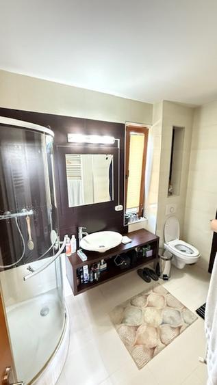 VILA P+E (2008) superba cu piscina si barbeque! - 6