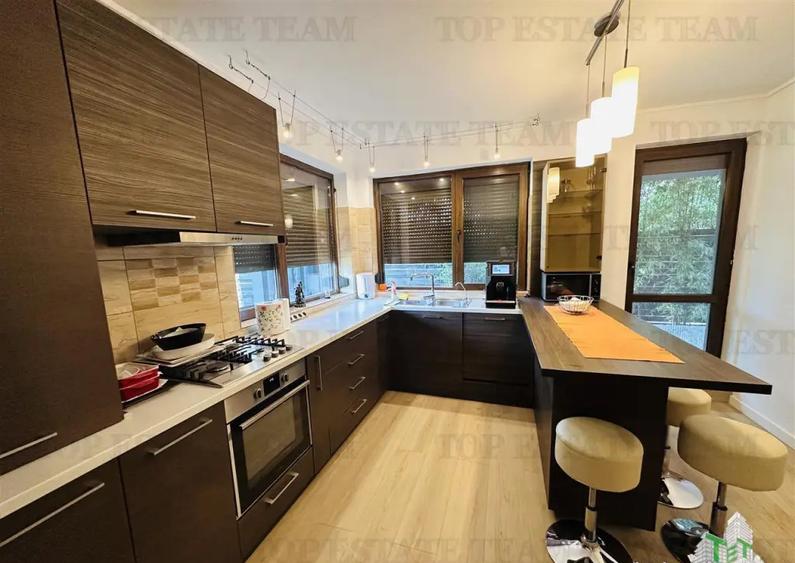 Vila senzationala, renovata recent, 145 mp construiti, 262 m - 8