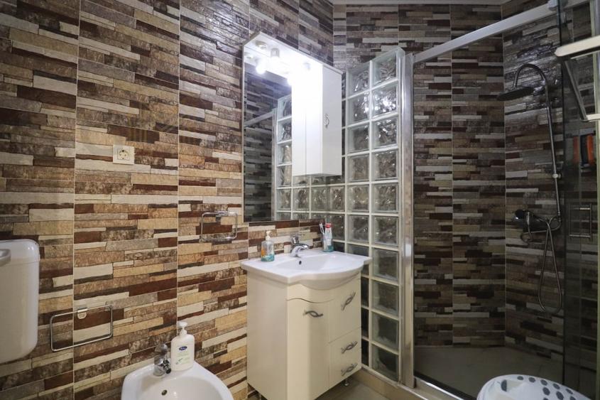 Apartament ultracentral, Piata Unirii, comision 0%, cladire monument istoric. - 8