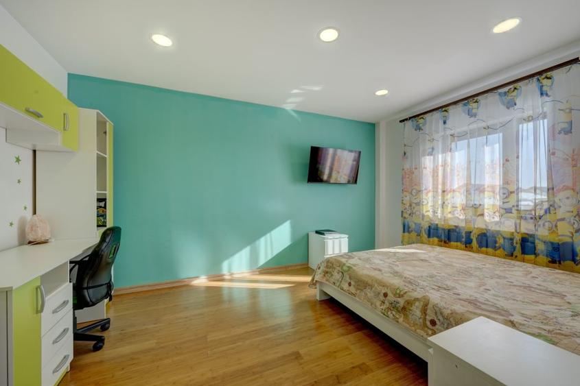 COMUNA BERCENI – TOAMNEI, CASA 5 CAMERE, 112 MP UTILI + POD 40 MP, LOT 320 MP! - 11