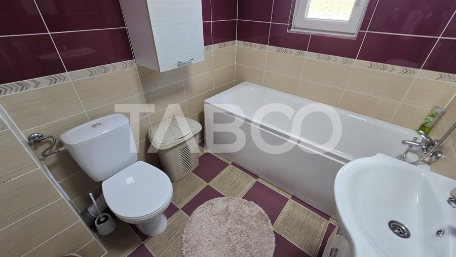 Casa individuala de vanzare 4 camere 2 bai balcon si parcare Selimbar - 17