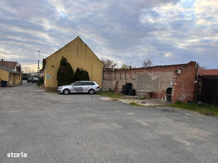 Spatiu cu 4 birouri cu teren de 3000mp - 6