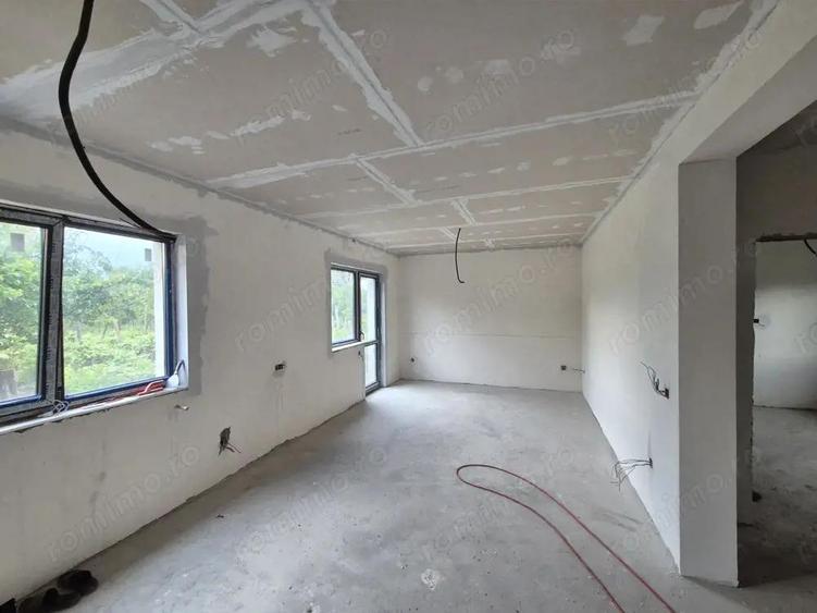 Casa P+1 in comuna 1 Decembrie - str. Victoriei - 9