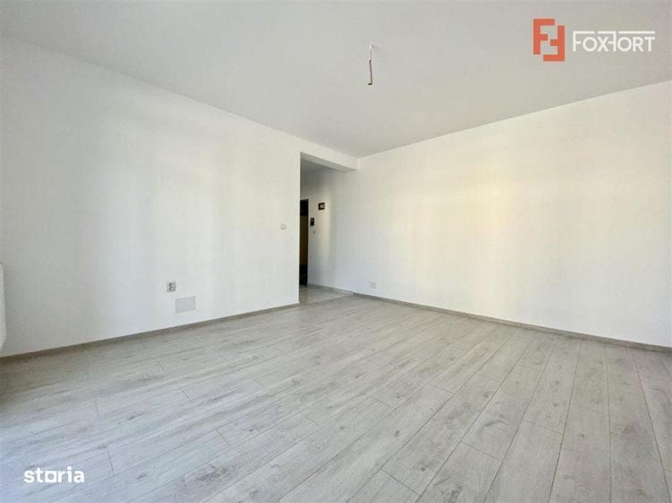Comision 0% Apartament 2 camere decomandat Etaj 2 cu balcon in Giroc - - 1