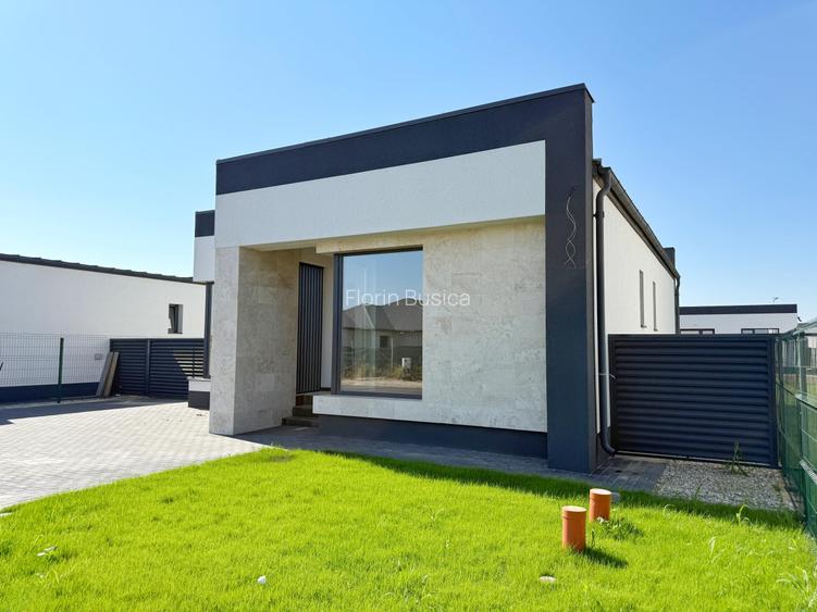 Casa individuală parter ~ 3 camere  2 bai + dressing ~ teren 330 mp~2 minute STV Casa individuală parter ~ 3 camere  2 bai + dressing ~ teren 330 mp~2 minute STV