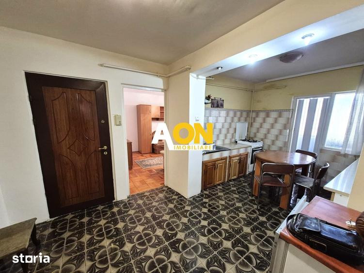 Apartament 2 Camere, Decomandat, 52 mp, Et.4, Zona Ampoi 3 - 9