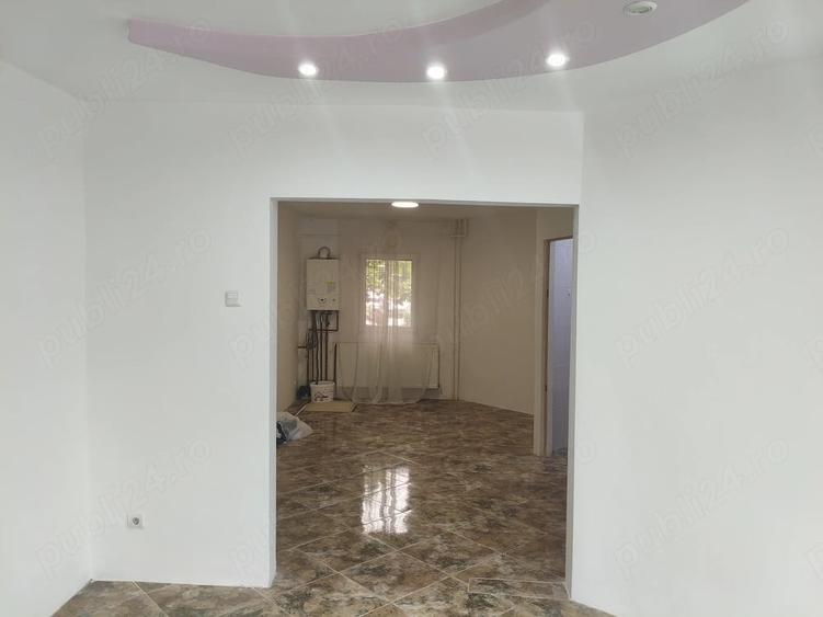 Apartament cu 2 camere decomandat în Soarelui