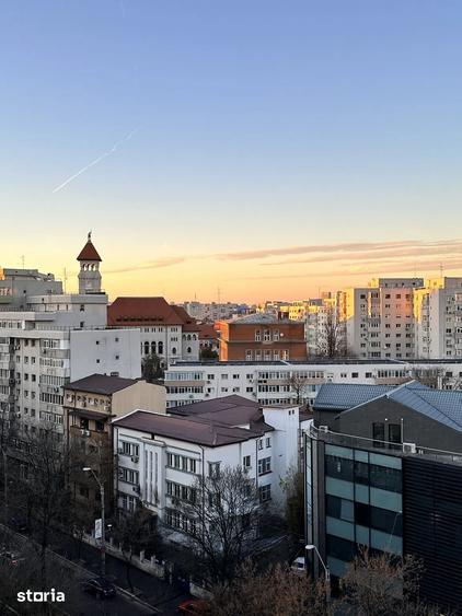 Apartament cu 3 camere, mobilat în Titulescu