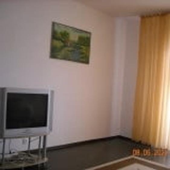 Apartament cu 2 camere decomandat în Sebastian