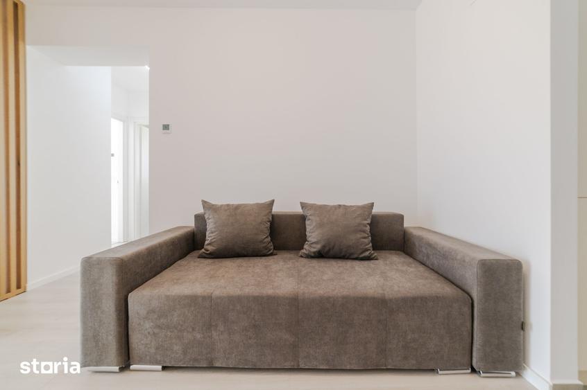 Apartament cu 3 camere semidecomandat, mobilat în Lipovei