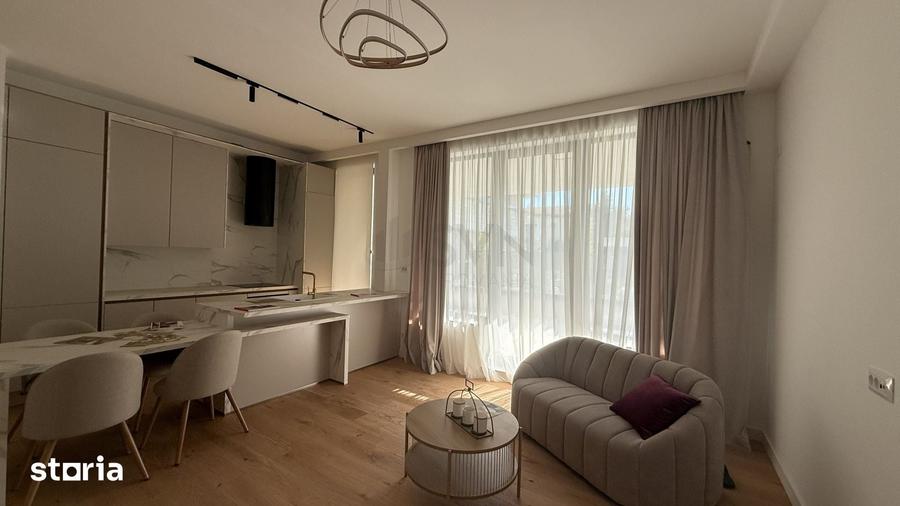Apartament cu 2 camere decomandat în Central
