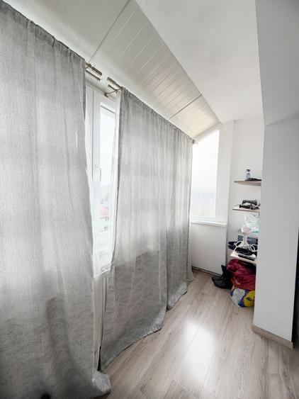 Apartament cu 2 camere semidecomandat, mobilat în Lipovei