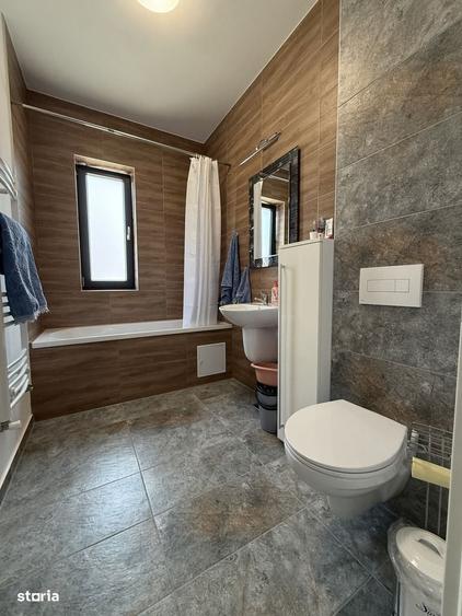 Apartament 2 camere, etaj 1/3, centrala, aer conditionat- Zona Hotel I - 1
