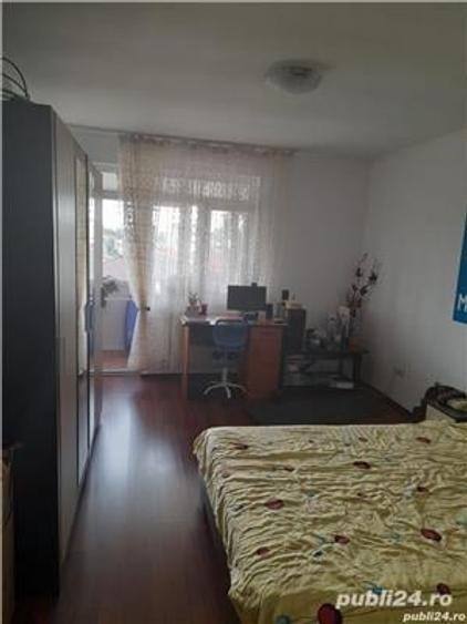 Apartament cu 3 camere decomandat în Fundeni