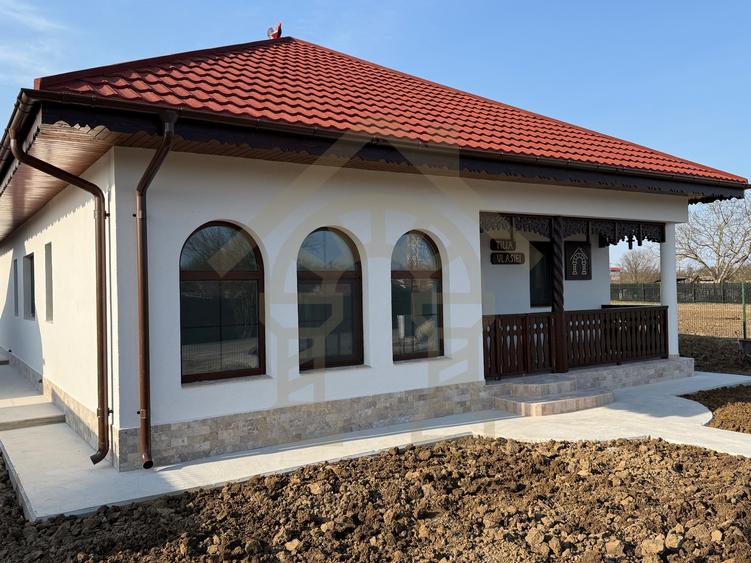 Casă individuală cu 4 camere cu Canalizare în Corbeanca