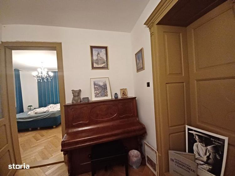 Apartament cu 2 camere, mobilat în Schei