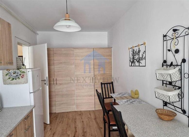 Apartament cu 2 camere semidecomandat în Mărăști