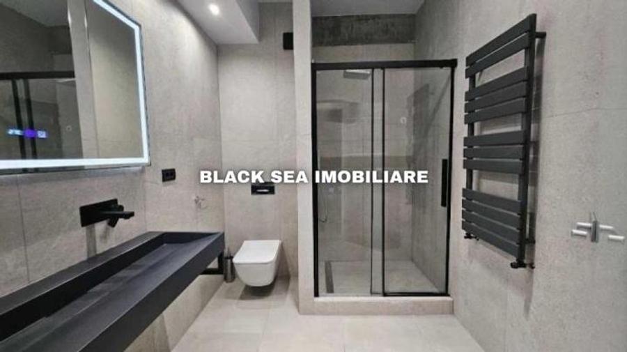 Apartament cu 4 camere, mobilat în Faleza Nord