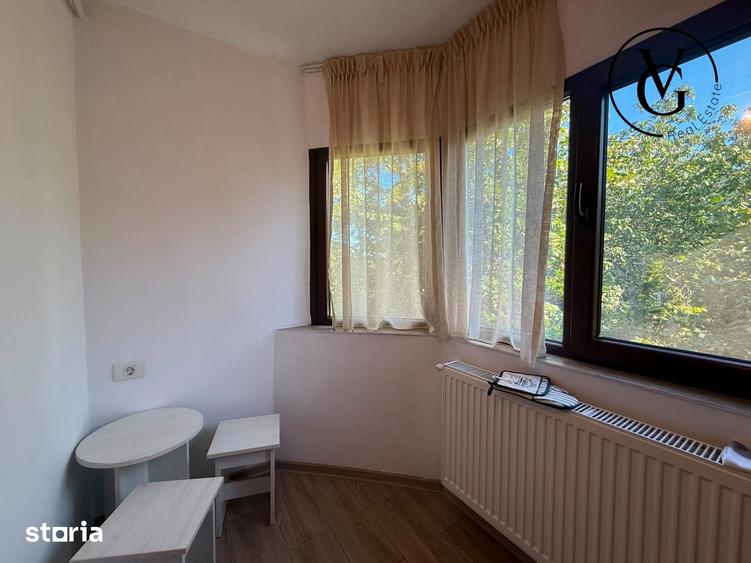 Apartament cu 3 camere în Delfinariu