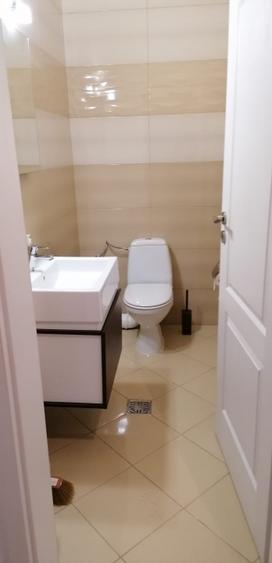 Apartament cu 3 camere decomandat, mobilat în Inel I