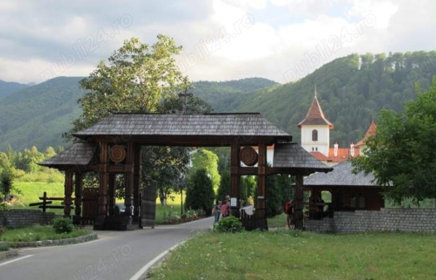 Teren de 1000 mp, în Sâmbăta de Sus