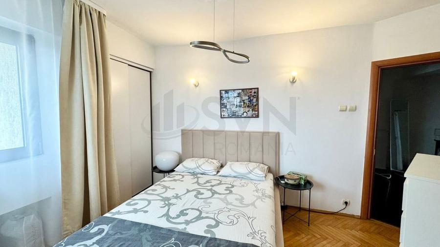 Apartament cu 3 camere decomandat în Victoriei