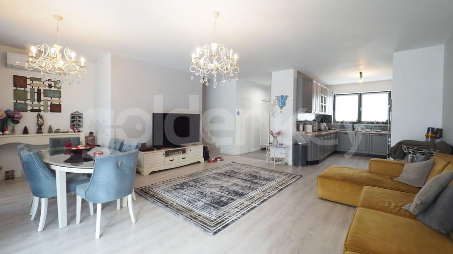 Duplex cu 5 camere cu Canalizare în Pipera