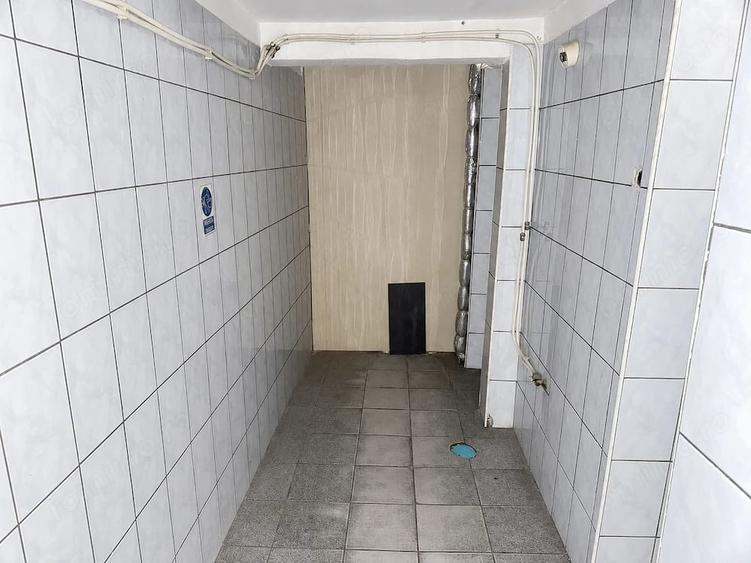 Spațiu comercial, de 150 mp, în Nord