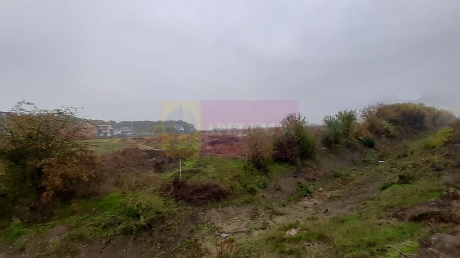 Teren agricol extravilan de 5000 mp, în Corbeanca