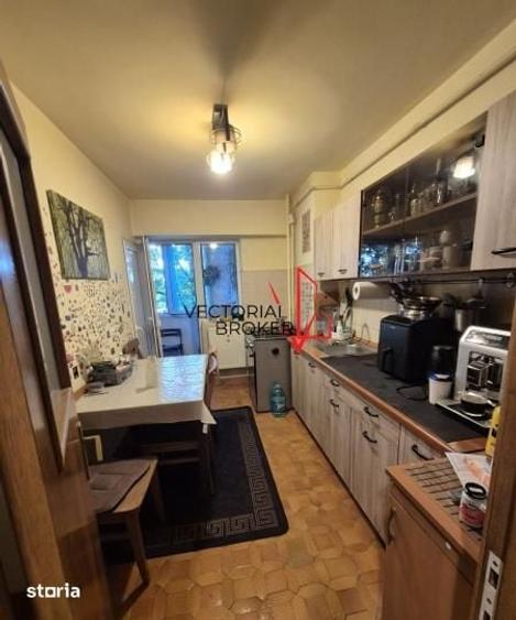 Apartament cu 2 camere decomandat în Iancului