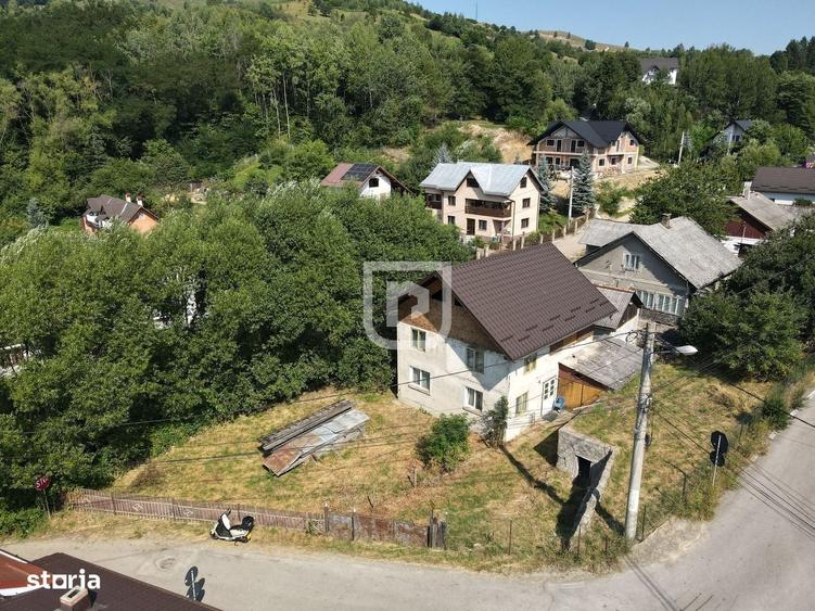 Casa cu 500mp teren, pozitie buna, centrla, utilitati - 1