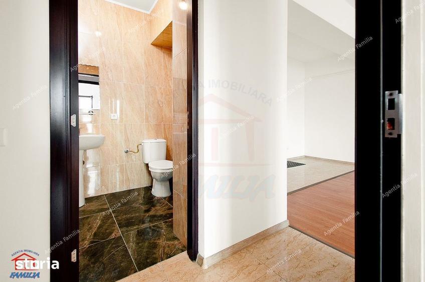 Apartament cu 2 camere decomandat în Micro 40