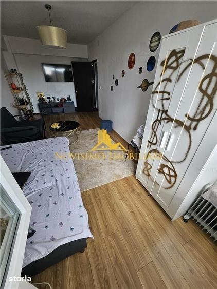 Apartament cu 3 camere decomandat în Ultracentral
