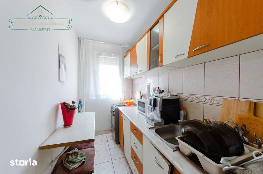 Apartament cu 2 camere semidecomandat, mobilat în Șega