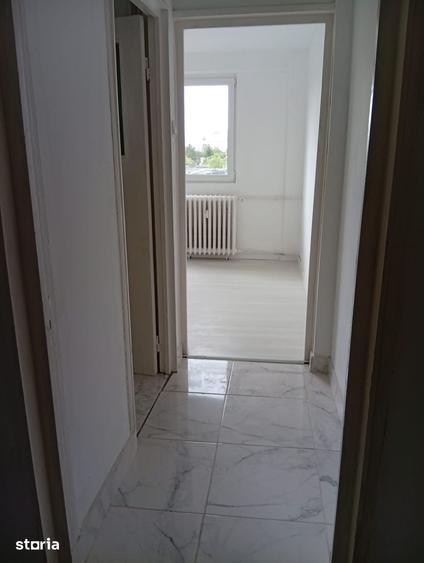 Apartament cu 2 camere decomandat în Berceni