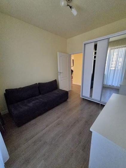 Apartament cu 3 camere în Florești