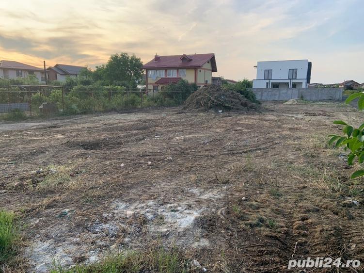 Teren de 1000 mp, în Central