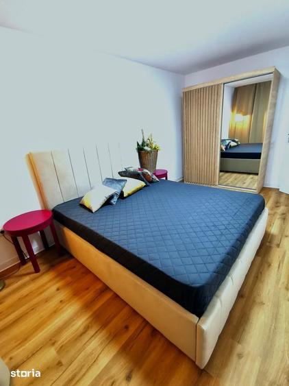 Apartament cu 2 camere decomandat în Girocului
