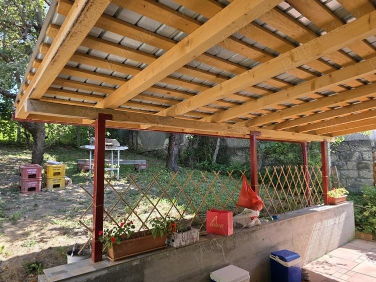 Casă cu 3 camere cu Teren 540 Mp în Central