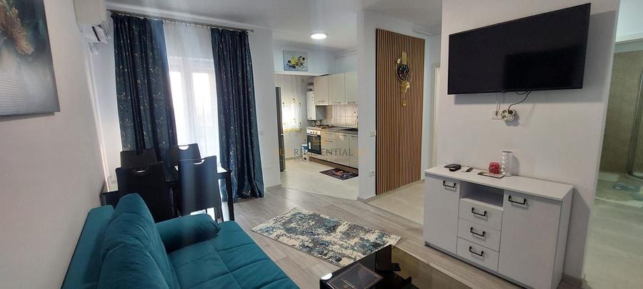 Apartament cu 2 camere semidecomandat, mobilat în Metalurgiei