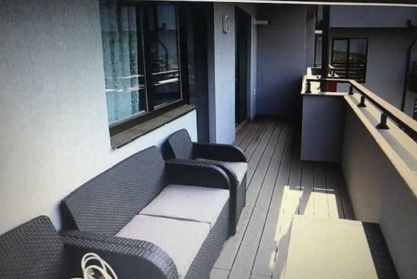 Apartament cu 2 camere decomandat, mobilat în Central