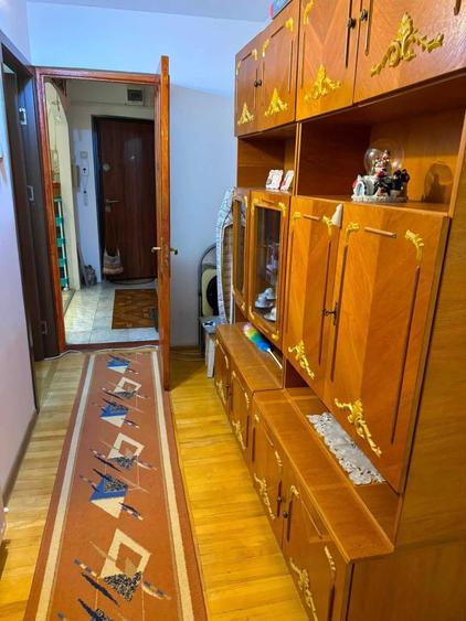 Apartament cu 2 camere decomandat în Gară