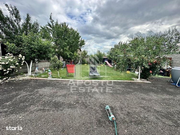 Casă cu 4 camere în Central