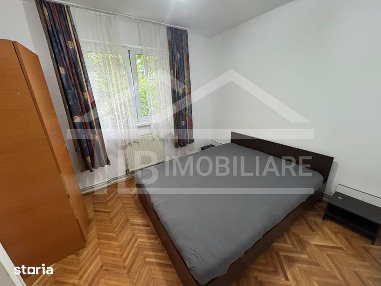 Apartament cu 3 camere semidecomandat în Dâmbu Pietros
