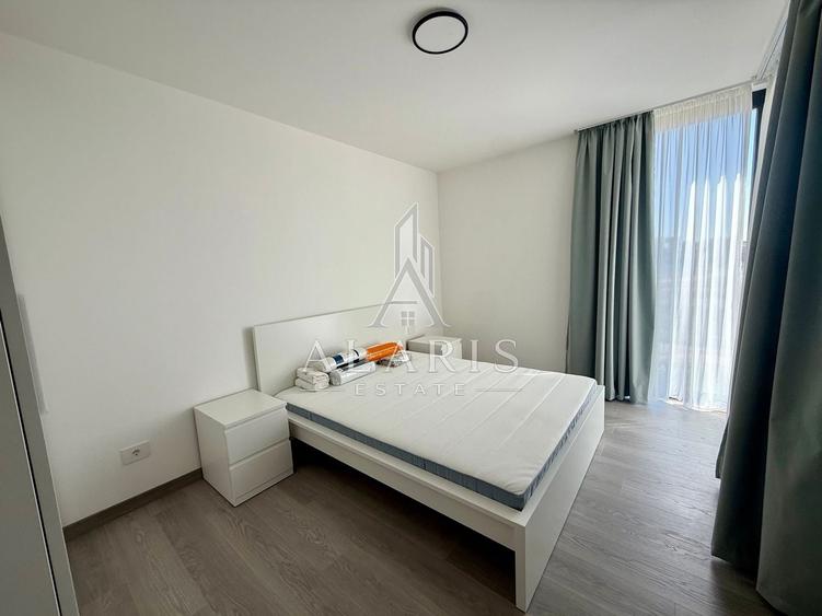 Apartament cu 2 camere semidecomandat, mobilat în Ultracentral