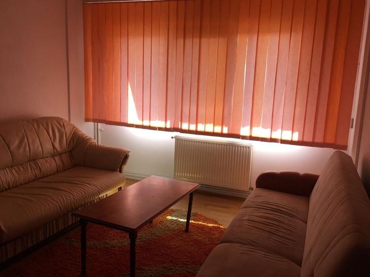 Inchiriez apartament 2 camere - 2