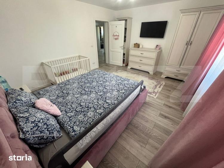 Casă cu 5 camere cu Teren 604 Mp în Răzvad