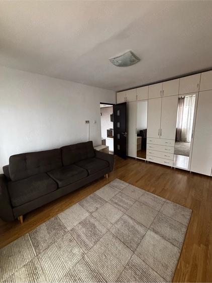 Apartament cu 2 camere semidecomandat în Șagului
