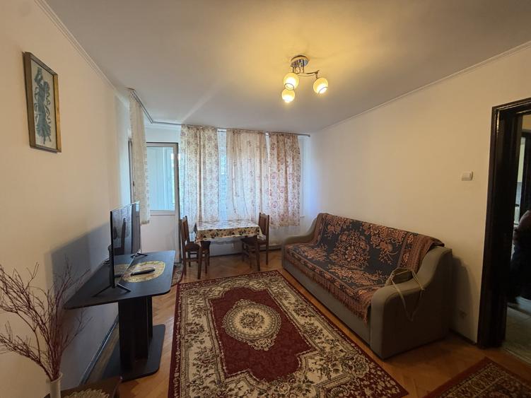 Apartament cu 2 camere decomandat, mobilat în Veteranilor