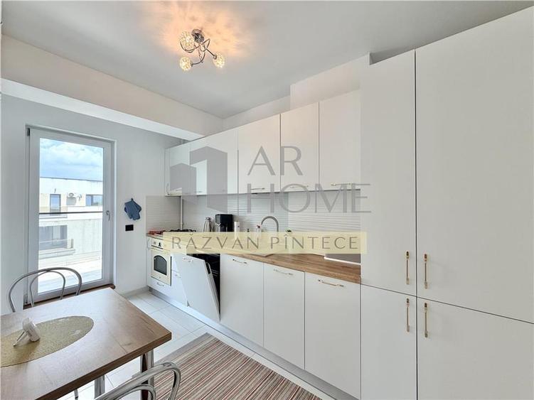 Apartament cu 2 camere decomandat, mobilat în Albert